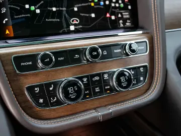 BENTLEY Bentayga S V8 Styling Spec  Naim  Touring Spec