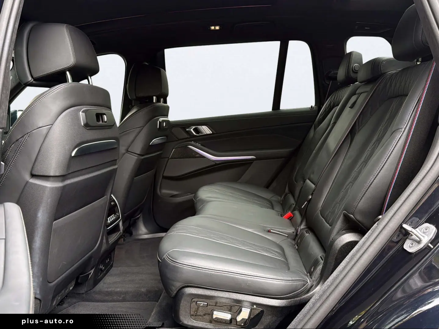 BMW X7 xDrive40d M Sport Pro 22  SKY Pano HK ACC 360