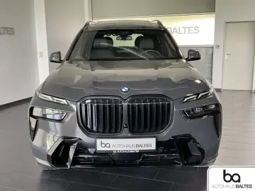 BMW X7 xDrive 40d M Sport Pro 6Sitz 22  Soft Ico AHK