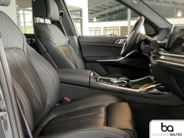 BMW X7 xDrive 40d M Sport Pro 6Sitz 22  Soft Ico AHK