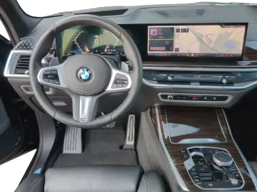 BMW X7 xDrive40d M Sportpaket   AHK 360  STANDHZ RFK