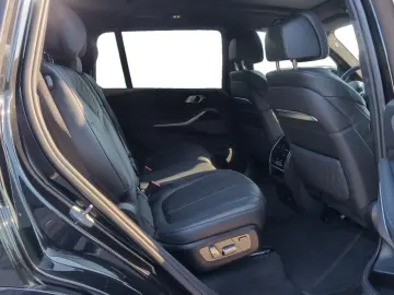 BMW X7 xDrive40d M Sportpaket   AHK 360  STANDHZ RFK