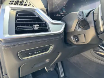 BMW X7 BowersWilk. M-Pac Pro Krystal Executive Drive