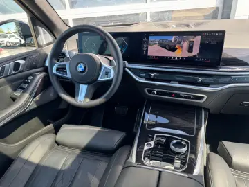 BMW X7 BowersWilk. M-Pac Pro Krystal Executive Drive