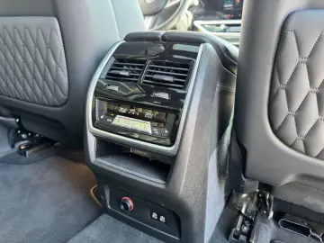 BMW X7 BowersWilk. M-Pac Pro Krystal Executive Drive