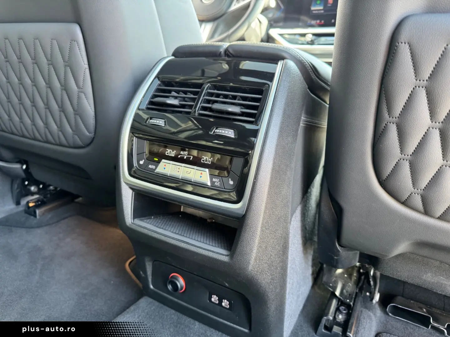 BMW X7 BowersWilk. M-Pac Pro Krystal Executive Drive