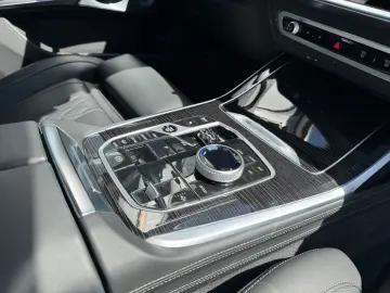 BMW X7 BowersWilk. M-Pac Pro Krystal Executive Drive