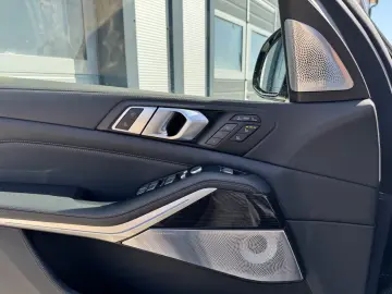 BMW X7 BowersWilk. M-Pac Pro Krystal Executive Drive