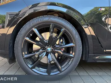 BMW X7 xDrive40d A M-Sport M-Sport PRO SkyLou AHK DA