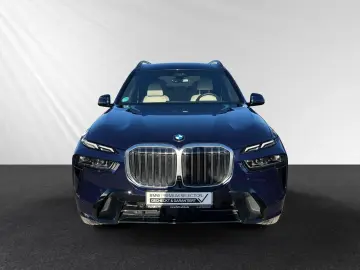 BMW X7 xDrive40d Inkl. € 1.190 Zubehörbonus  M Sport