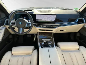 BMW X7 xDrive40d Inkl. € 1.190 Zubehörbonus  M Sport