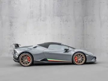 LAMBORGHINI Huracan Performante Spyder Grigio Telesto