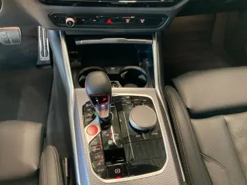 BMW M3 Competition M xDrive Innovation Driv.Ass 360