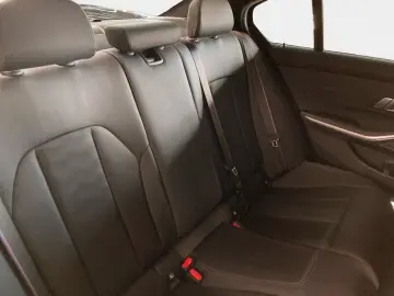 BMW M3 Competition M xDrive Innovation Driv.Ass 360