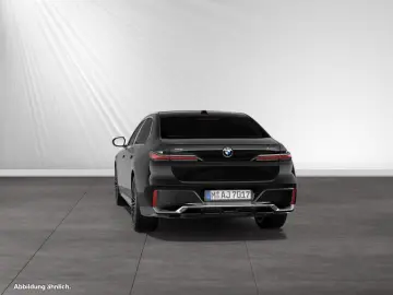 BMW 740d xDrive Inkl. € 1.190 Zubehörbonus  TV-Fond-