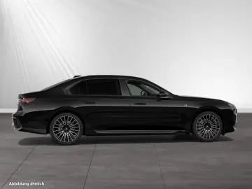BMW 740d xDrive Inkl. € 1.190 Zubehörbonus  TV-Fond-