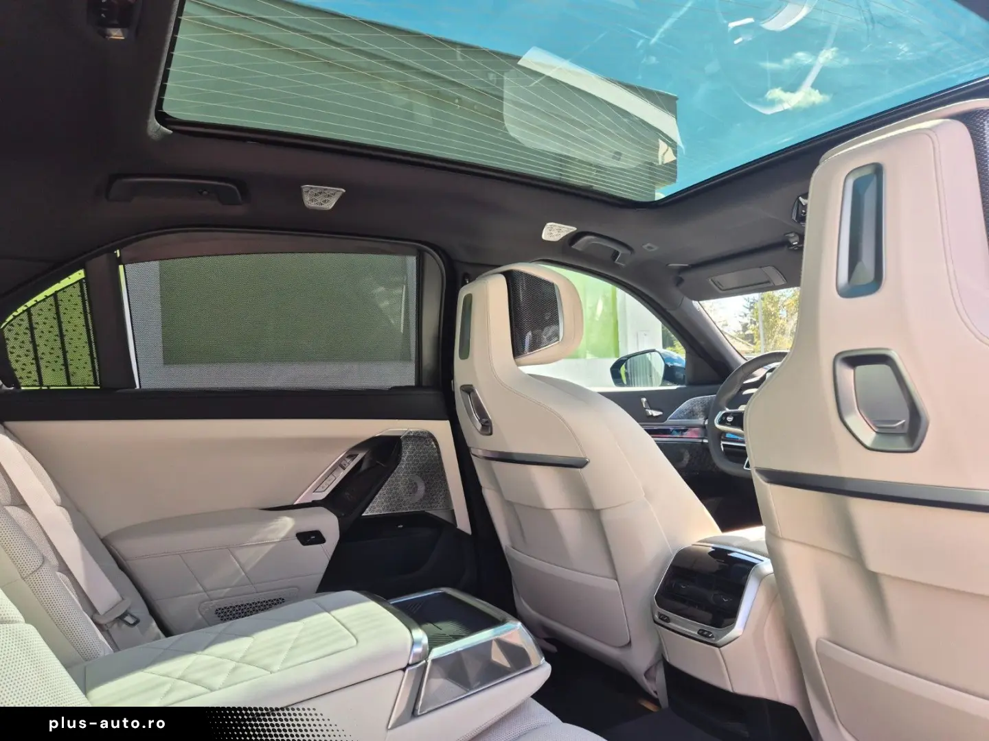 BMW 740 d xDrive M Sport Sky B&W Massage