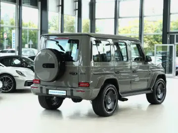 MERCEDES-BENZ G 63 AMG PERF.-PACKAGE SUPERIOR-INT. N…