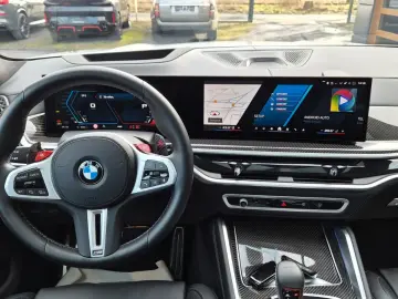 BMW X5 M Competition AKRAPOVIC B&W SKY M´DRIVERS AHK