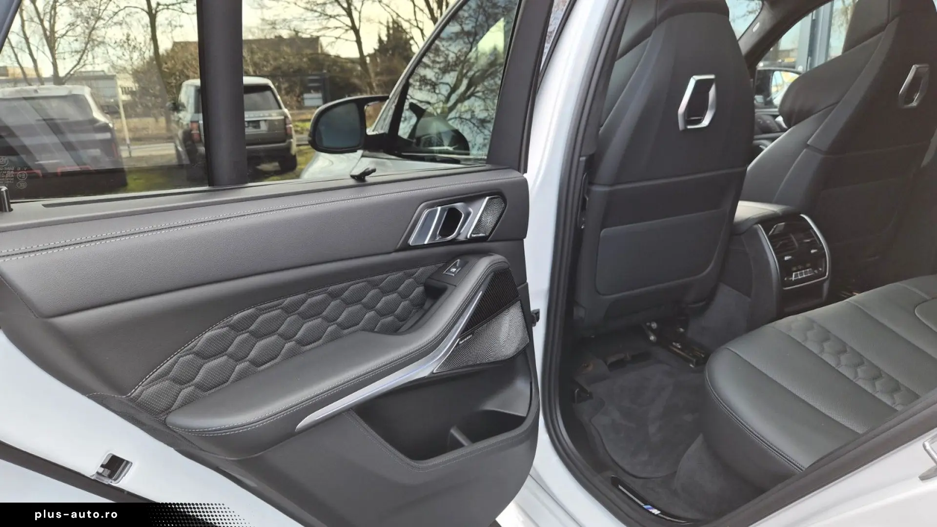 BMW X5 M Competition AKRAPOVIC B&W SKY M´DRIVERS AHK