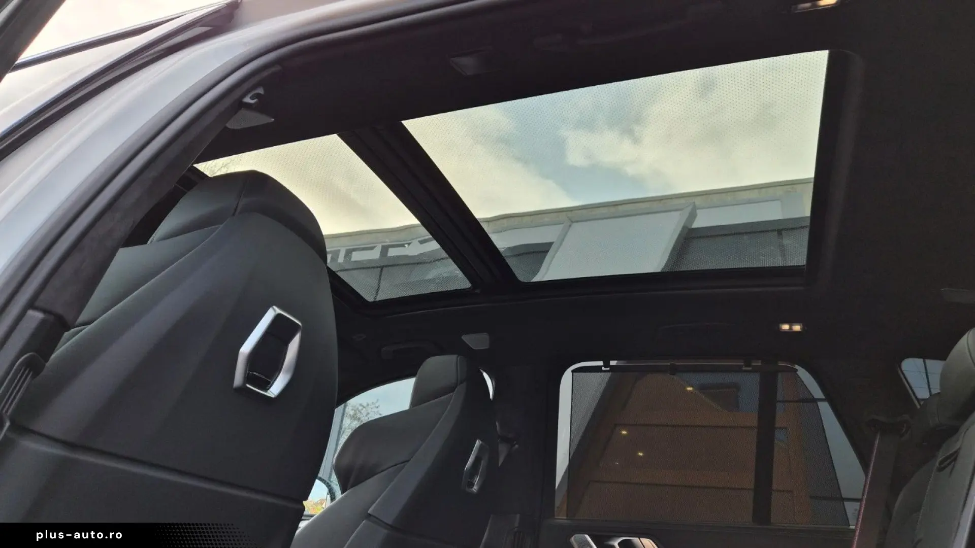BMW X5 M Competition AKRAPOVIC B&W SKY M´DRIVERS AHK