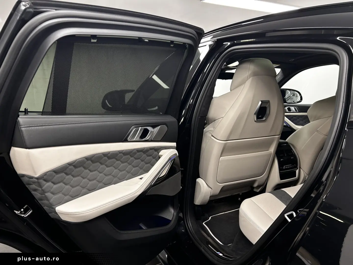 BMW X6 M Competition Harman Kardon Pano. AHK Massage