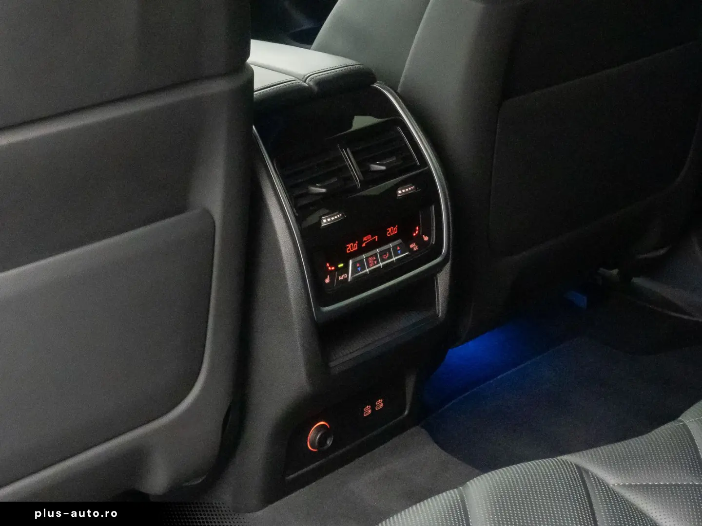 BMW XM B&W Massage 360  HUD SoftClose Individual 23