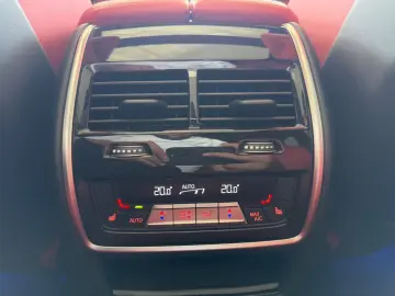 BMW X5 M Competition B&W AHK Pano HUD Memory Massage
