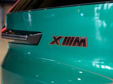 BMW XM Label 748 PS MwSt. B&W 23