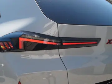 BMW XM Red Label