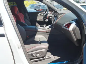 BMW XM Red Label