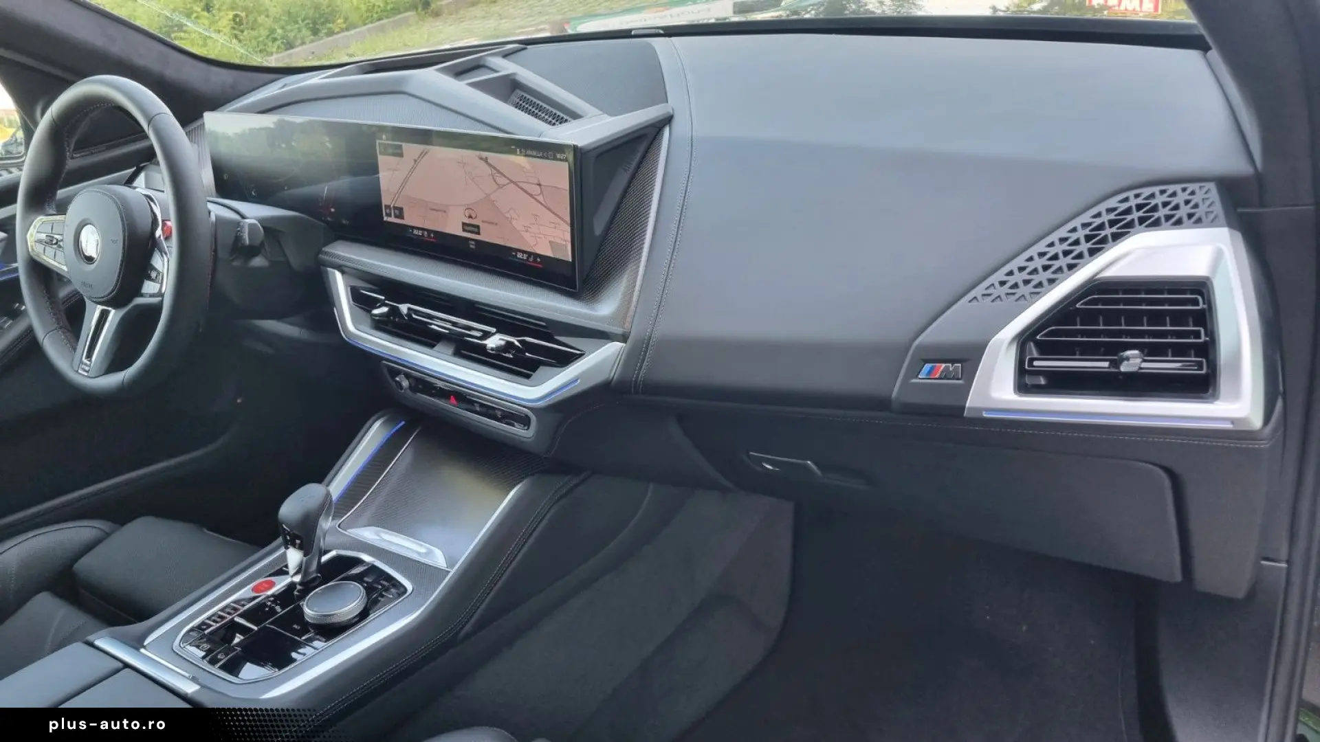 BMW XM 4.4i V8 LNP 190€ 8 Fach Bereift