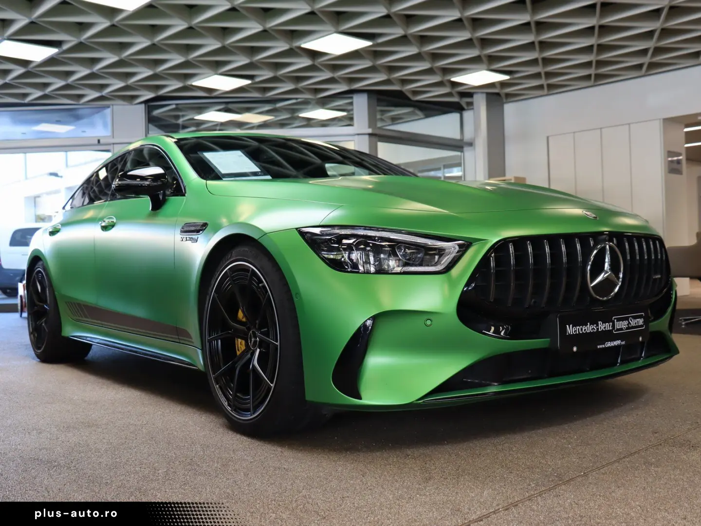 MERCEDES-BENZ AMG GT 63 S 4M