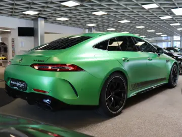 MERCEDES-BENZ AMG GT 63 S 4M