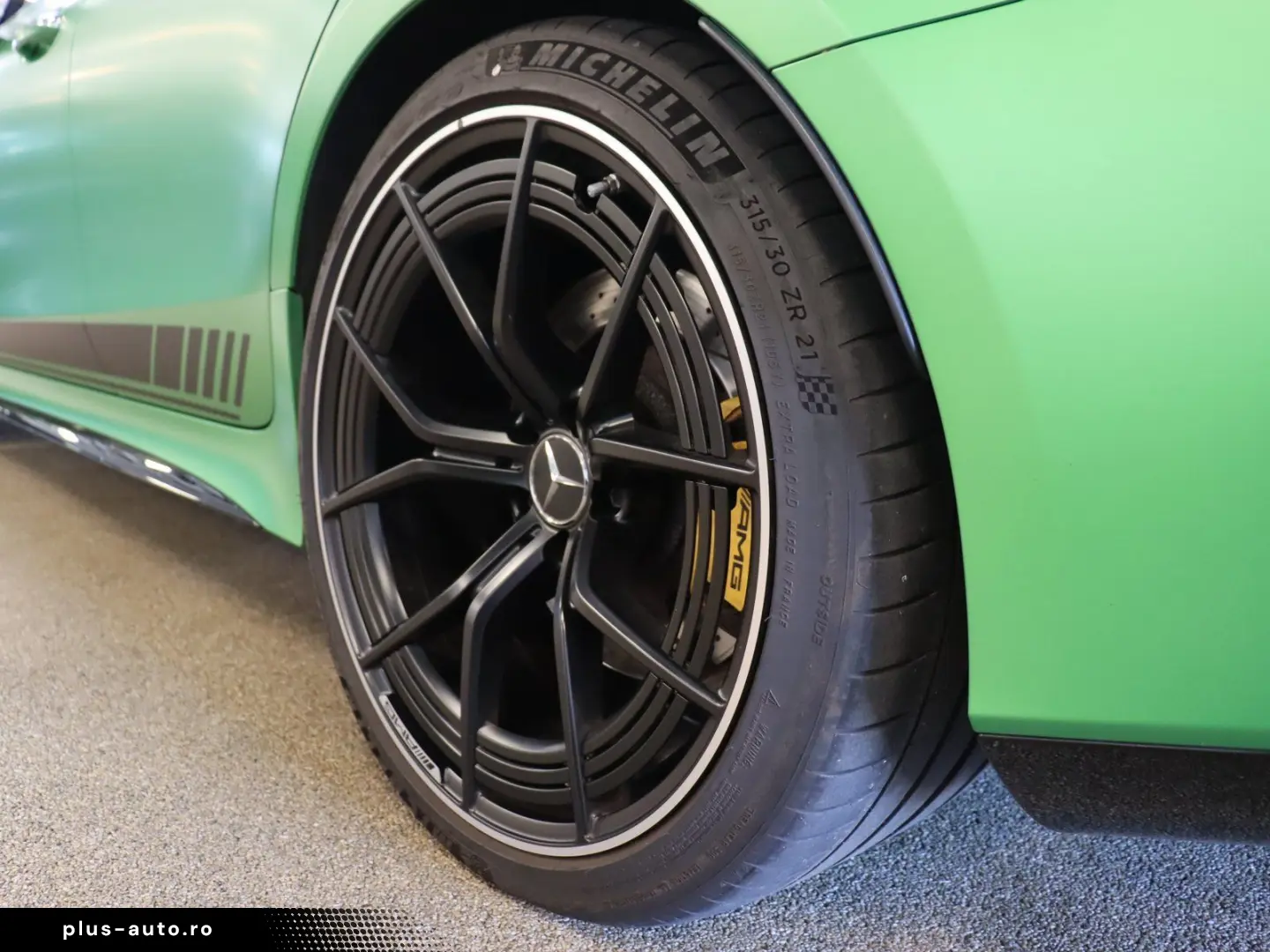 MERCEDES-BENZ AMG GT 63 S 4M
