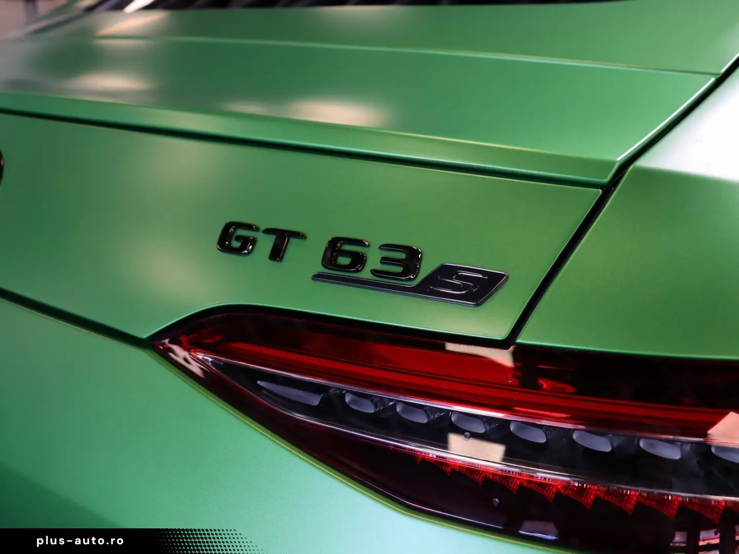 MERCEDES-BENZ AMG GT 63 S 4M