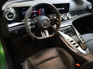 MERCEDES-BENZ AMG GT 63 S 4M