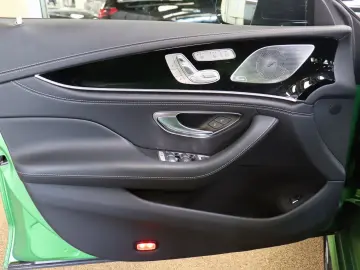 MERCEDES-BENZ AMG GT 63 S 4M