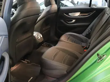 MERCEDES-BENZ AMG GT 63 S 4M