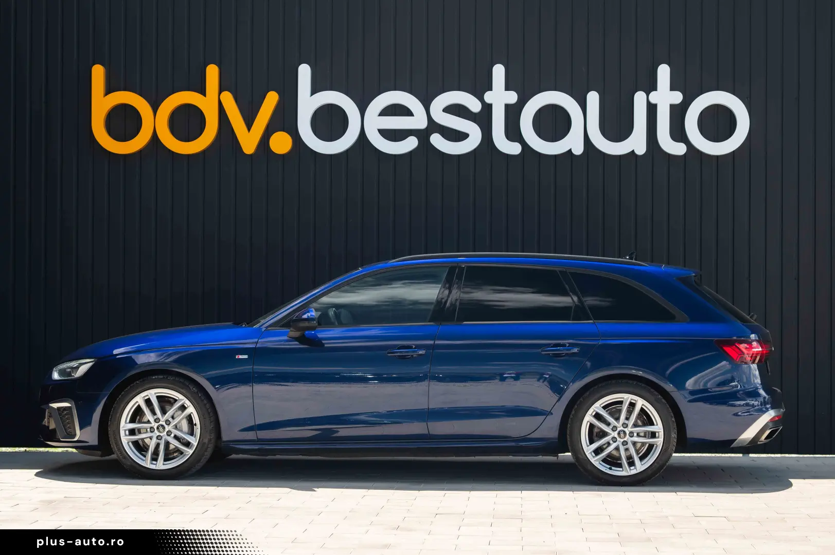 Audi A4 Avant 40 TDI quattro S tronic S line