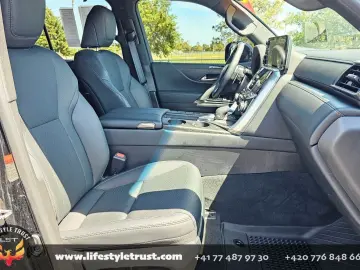LEXUS LX 700h OVERTRIAL 3.4V6 Hybrid  - €103.900 T1