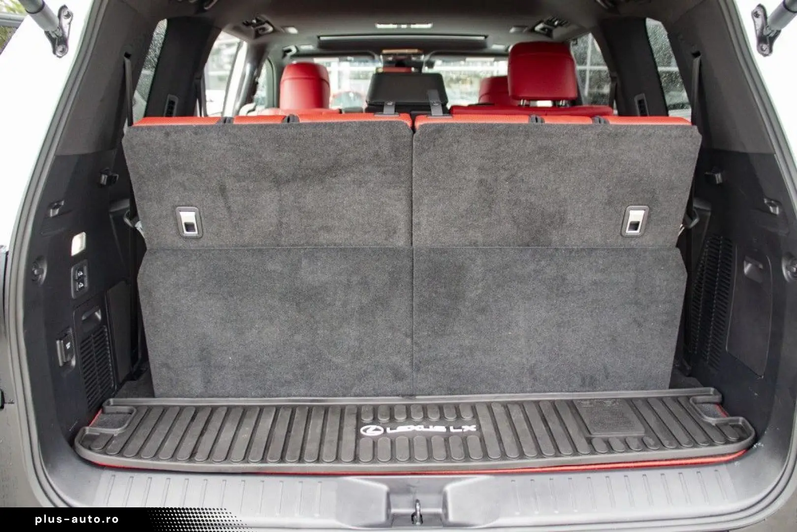 LEXUS LX 600 F SPORT
