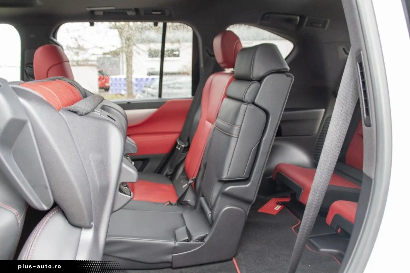 LEXUS LX 600 F SPORT
