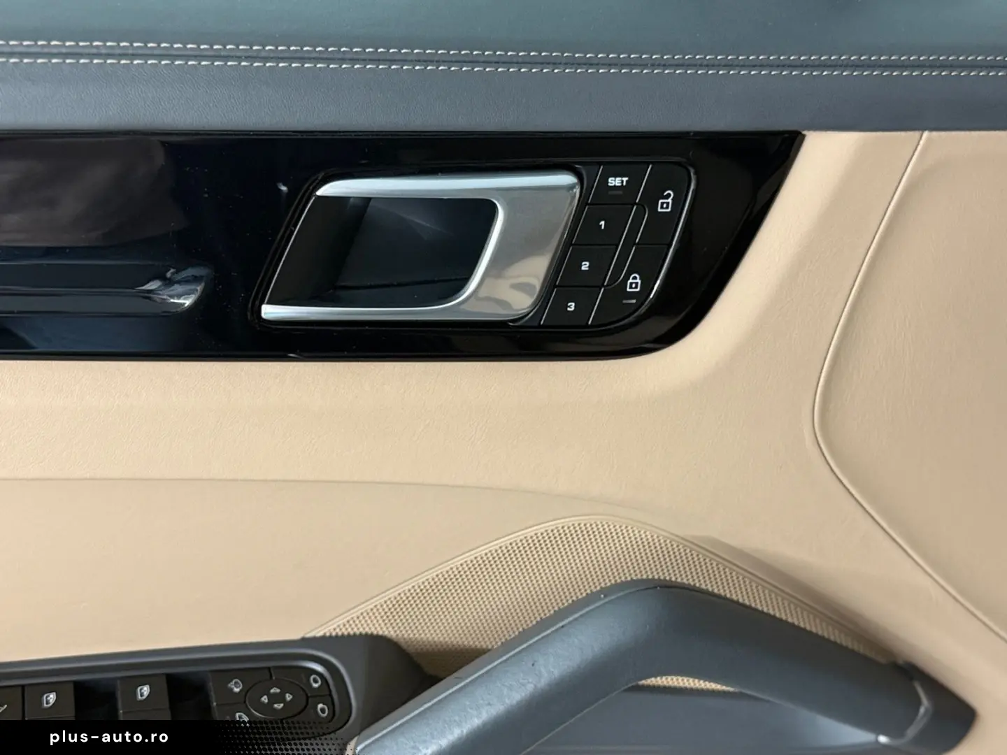 PORSCHE Coupe Sport-Design Sport Chrono LED Bose Pano