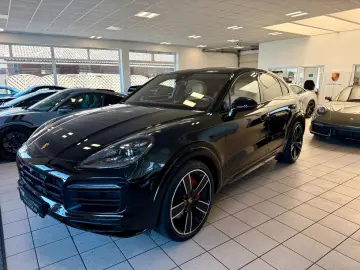 PORSCHE Cayenne Coupe GTS Luftfederung HeadUp ACC 22