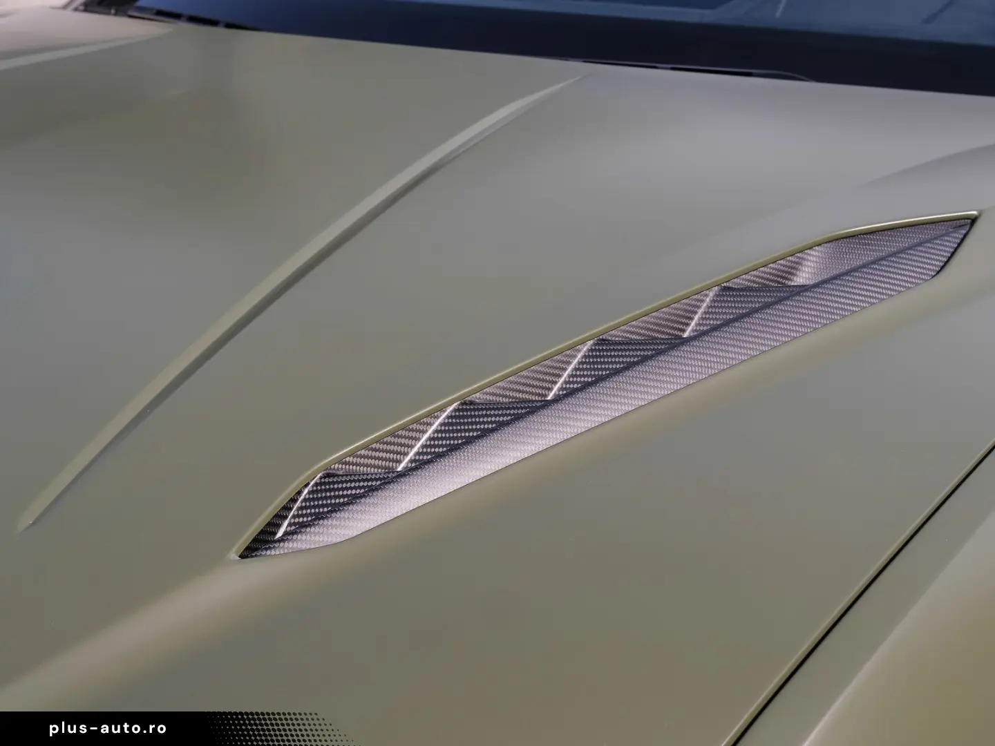 LAMBORGHINI Urus Performante Verde Turbine  Pano  B&O