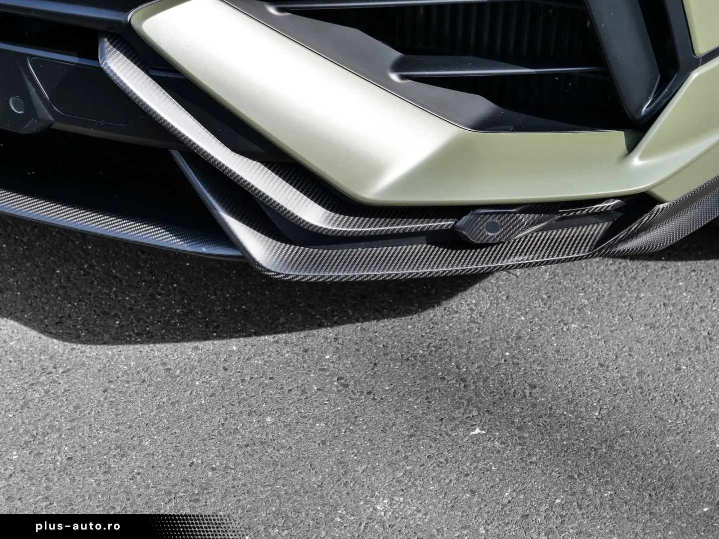 LAMBORGHINI Urus Performante Verde Turbine  Pano  B&O