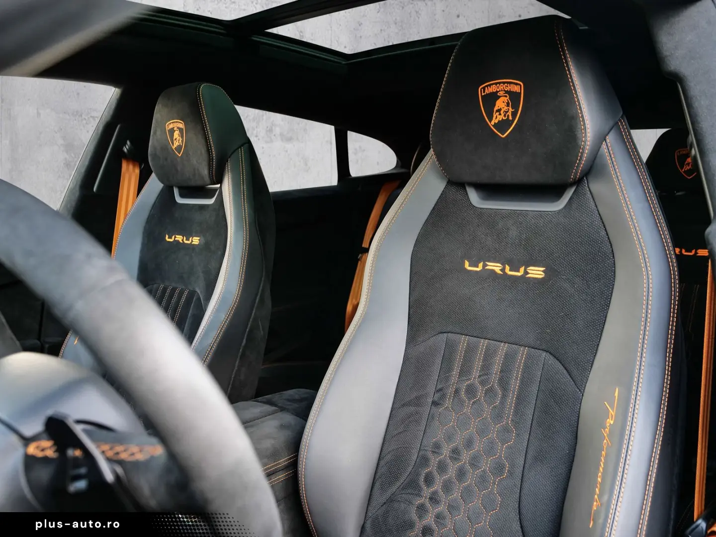 LAMBORGHINI Urus Performante Verde Turbine  Pano  B&O