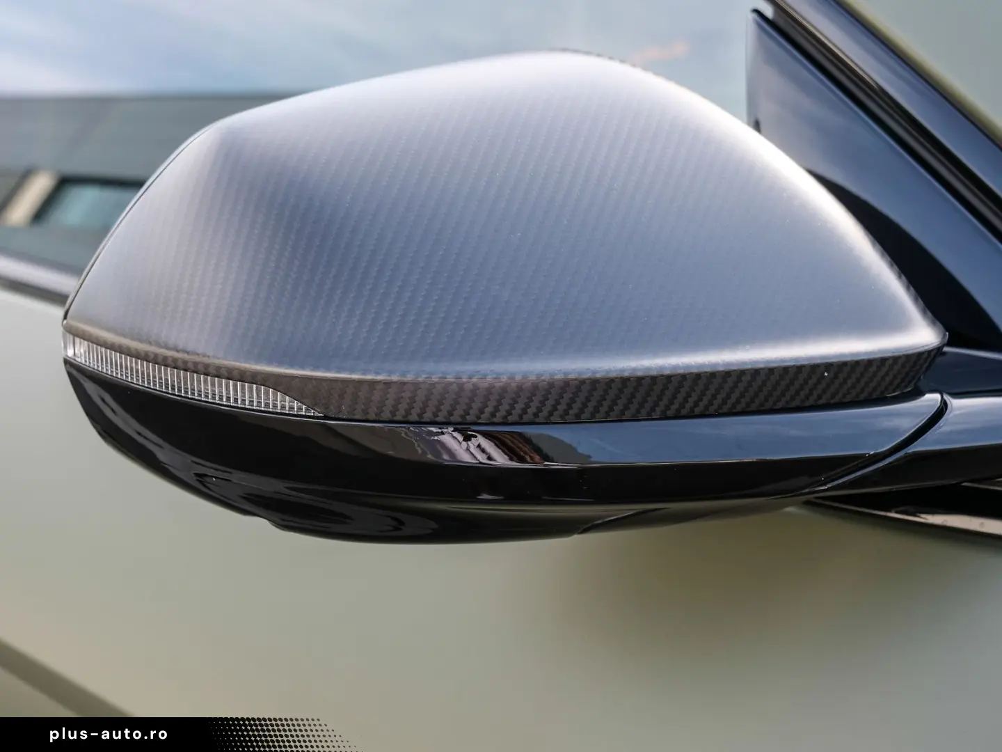 LAMBORGHINI Urus Performante Verde Turbine  Pano  B&O
