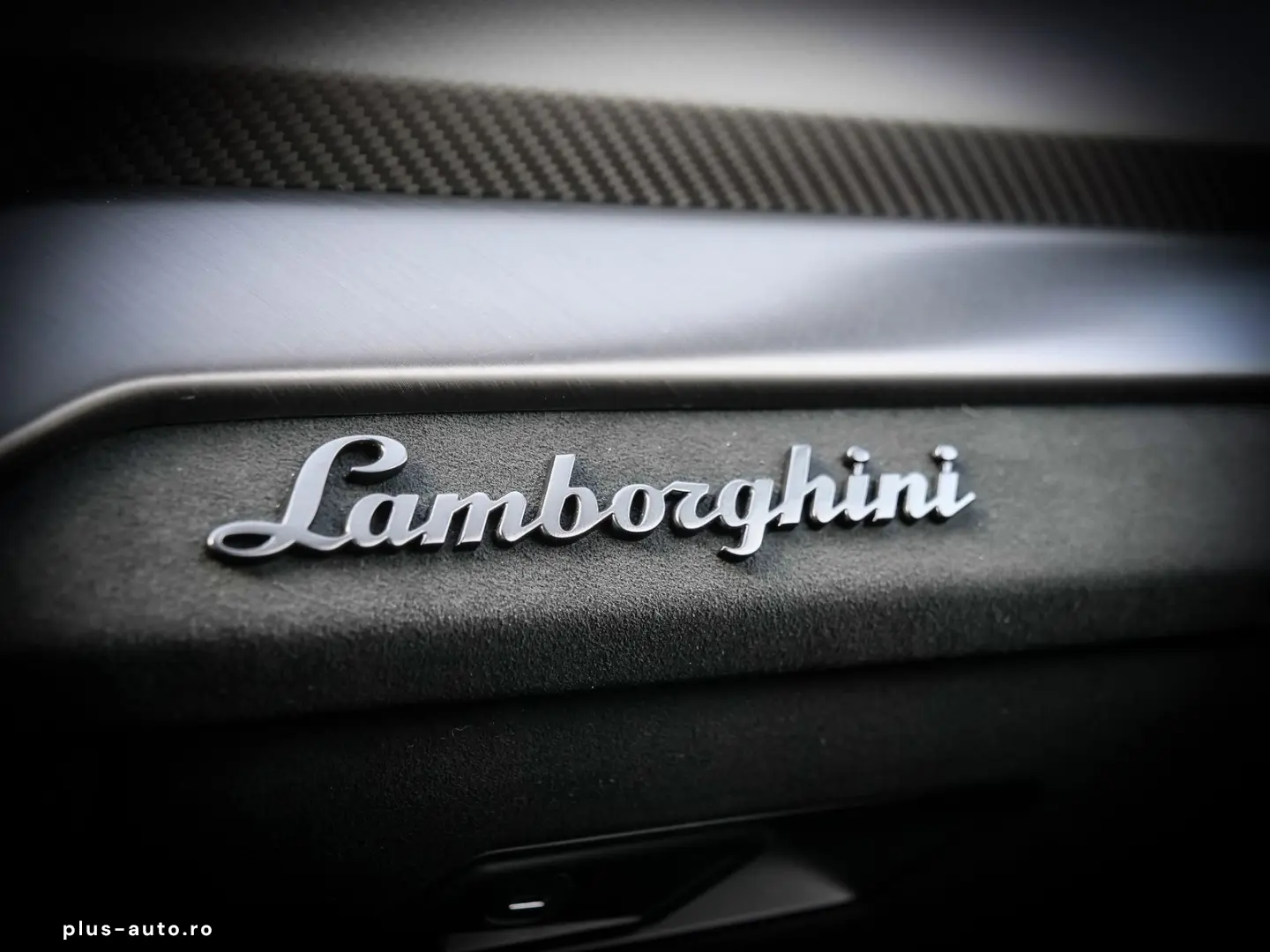 LAMBORGHINI Urus Performante Verde Turbine  Pano  B&O